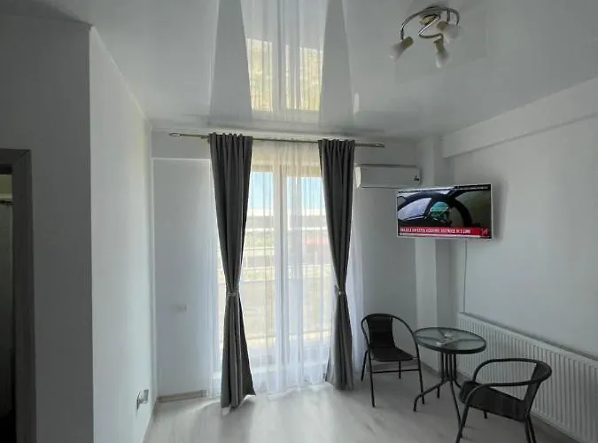 Sea La Vie Apartment Navodari