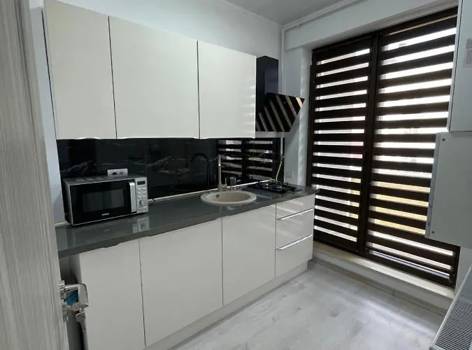 Sea La Vie * Navodari